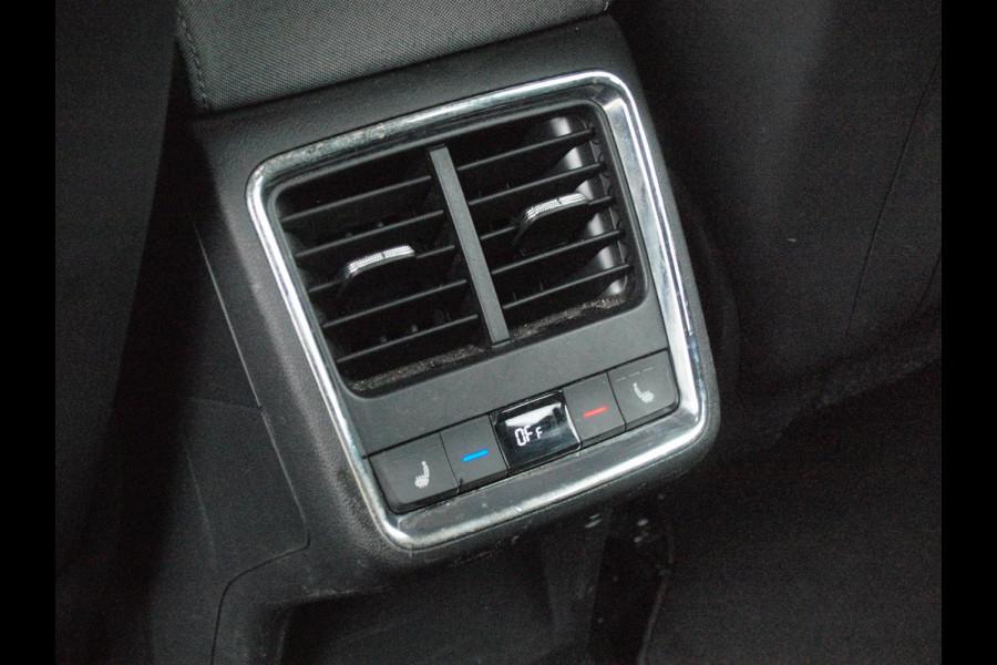 Škoda ENYAQ iV 80 | Camera | Trekhaak | Sfeerverlichting | ACC | Apple Carplay | NL-Auto |