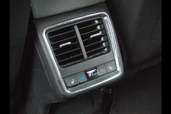 Škoda ENYAQ iV 80 | Camera | Trekhaak | Sfeerverlichting | ACC | Apple Carplay | NL-Auto |