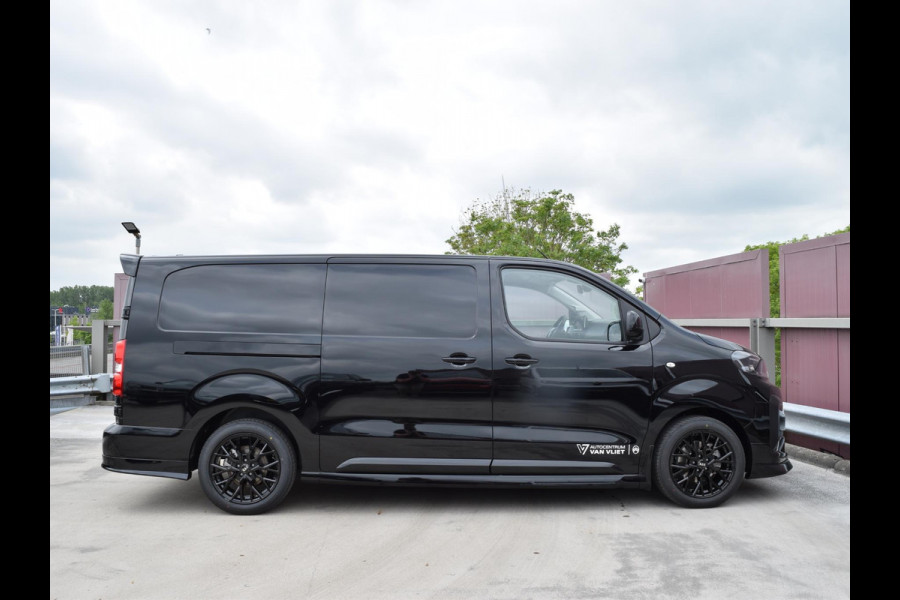 Citroën ë-Jumpy L3 75 kWh | STX Sport | Mooiste bus van NL (!) | Lederen bekleding | Spoilerpakket | 18 inch Lichtmetalen velgen | City NAV pakket | Comfort pakket | Winterpakket | 2x schuifdeur | laadruimtebetimmering |