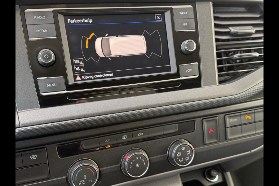 Volkswagen Transporter 2.0 TDI L2H1 150 PK / laadruimte inrichting BPM Vrij