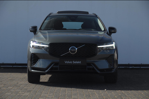 Volvo XC60 T6 350PK Automaat AWD Plus Dark / Trekhaak / BLIS / Adaptieve cruise control / Panoramadak / Apple carplay / Parkeersensoren met camera / Elektrische achterklep / Elektrische stoelen met geheugen / Stoel en stuurwielverwarming