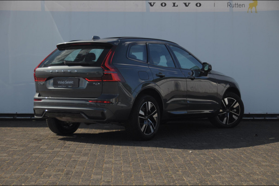 Volvo XC60 T6 350PK Automaat AWD Plus Dark / Trekhaak / BLIS / Adaptieve cruise control / Panoramadak / Apple carplay / Parkeersensoren met camera / Elektrische achterklep / Elektrische stoelen met geheugen / Stoel en stuurwielverwarming