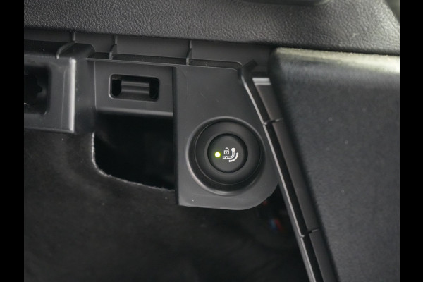 BMW X3 xDrive30e Business Edition Plus PHEV 293pk Dealer O.H. | Trekhaak Af Fabriek | Panodak | Head Up | Lederen Sportstoelen Memory & Verwarmd | Hifi Audio | Keyless | Blis | Apple Carplay | Navigatie | DAB | Cruise Control | Plug In Hybrid |