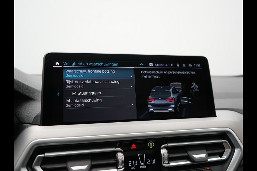 BMW X3 xDrive30e Business Edition Plus PHEV 293pk Dealer O.H. | Trekhaak Af Fabriek | Panodak | Head Up | Lederen Sportstoelen Memory & Verwarmd | Hifi Audio | Keyless | Blis | Apple Carplay | Navigatie | DAB | Cruise Control | Plug In Hybrid |