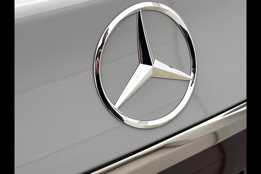 Mercedes-Benz E-Klasse 300 e Business Solution AMG | Premium pakket | Panoramaschuifdak | Trekhaak | Lederpakket | Winterpakket | Nightpakket |