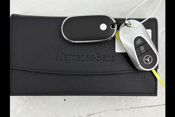 Mercedes-Benz E-Klasse 300 e Business Solution AMG | Premium pakket | Panoramaschuifdak | Trekhaak | Lederpakket | Winterpakket | Nightpakket |