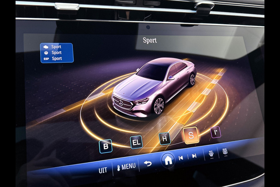 Mercedes-Benz E-Klasse 300 e Business Solution AMG | Premium pakket | Panoramaschuifdak | Trekhaak | Lederpakket | Winterpakket | Nightpakket |