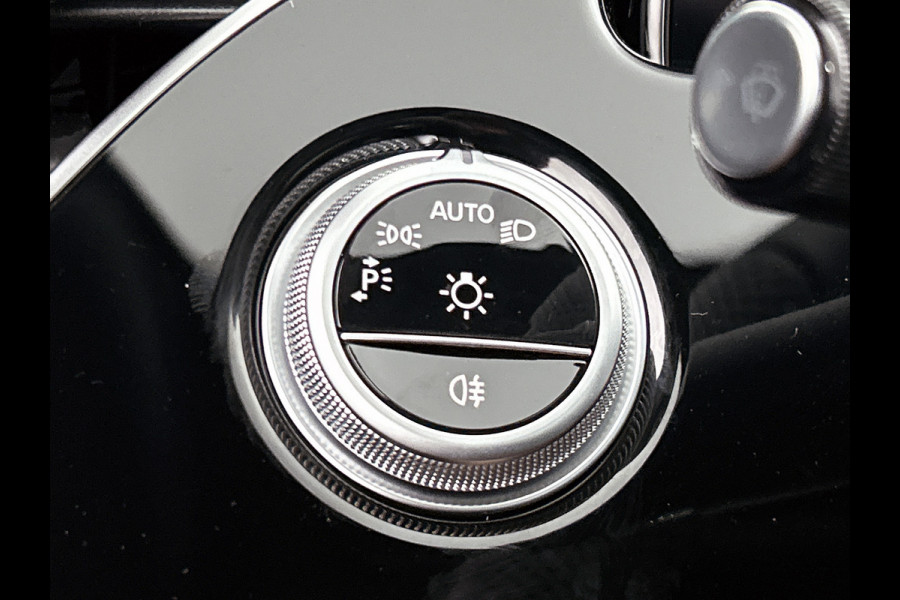 Mercedes-Benz E-Klasse 300 e Business Solution AMG | Premium pakket | Panoramaschuifdak | Trekhaak | Lederpakket | Winterpakket | Nightpakket |