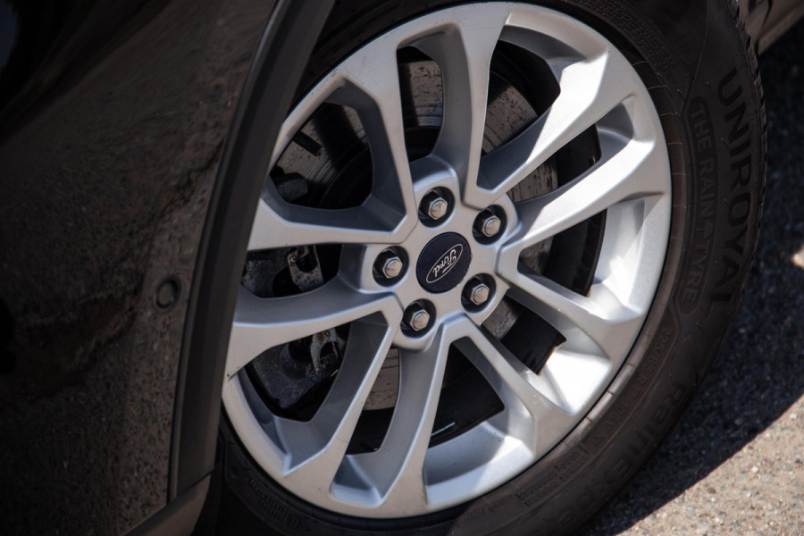Ford Kuga 2.5 PHEV Titanium PANORAMA DAK / CAMERA / ADAPTIVE CRUISE / STOEL VERWARMING / CARPLAY