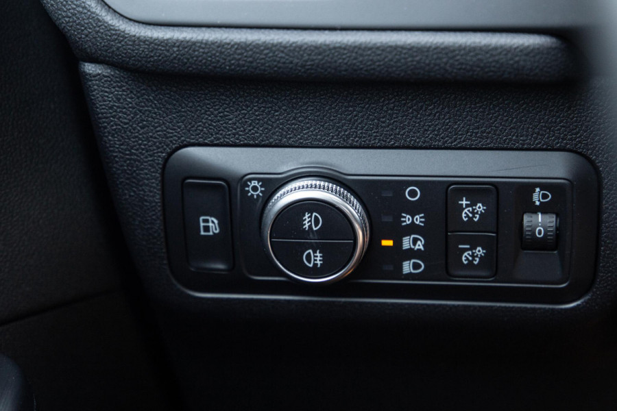 Ford Kuga 2.5 PHEV Titanium PANORAMA DAK / CAMERA / ADAPTIVE CRUISE / STOEL VERWARMING / CARPLAY