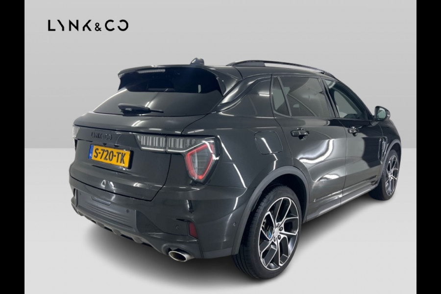 Lynk & Co 01 1.5 PHEV 262PK Black optic Adapt.Cruise 360° Cam Carplay Plug-in Stoelverw Vol opties!