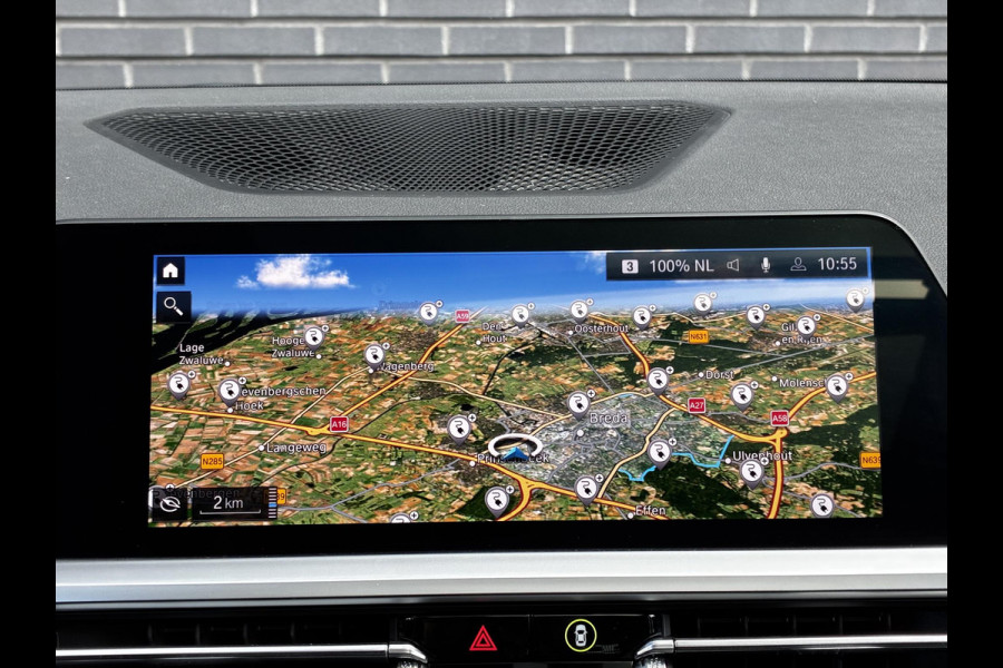 BMW 3 Serie Touring 320e xDrive High Executive M Sport Pakket Automaat / Live Cockpit Professional / Adaptief M Onderstel / Panoramadak / Stoelverwarming / Extra Getint Glas / LED / 19 Inch / Hifi / Lichtpakket