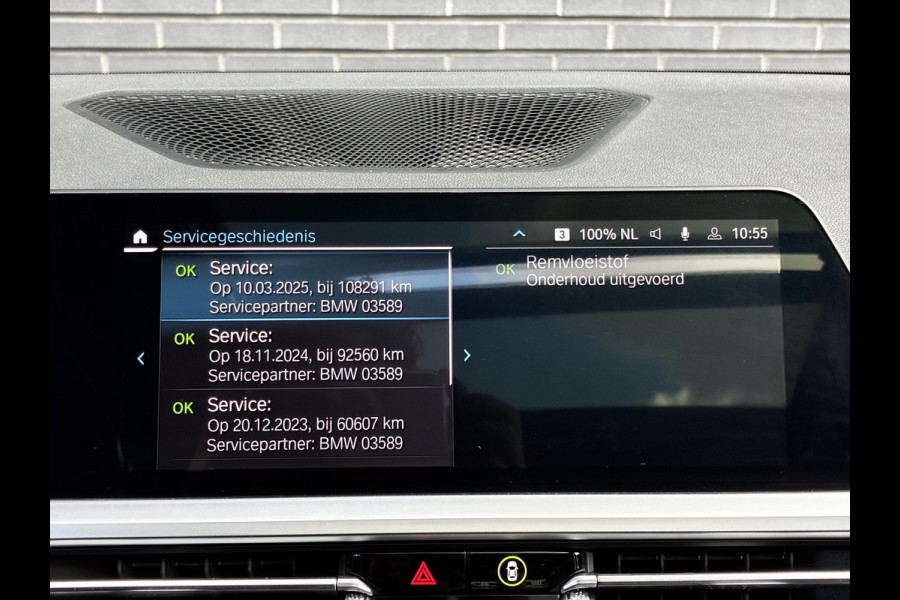 BMW 3 Serie Touring 320e xDrive High Executive M Sport Pakket Automaat / Live Cockpit Professional / Adaptief M Onderstel / Panoramadak / Stoelverwarming / Extra Getint Glas / LED / 19 Inch / Hifi / Lichtpakket