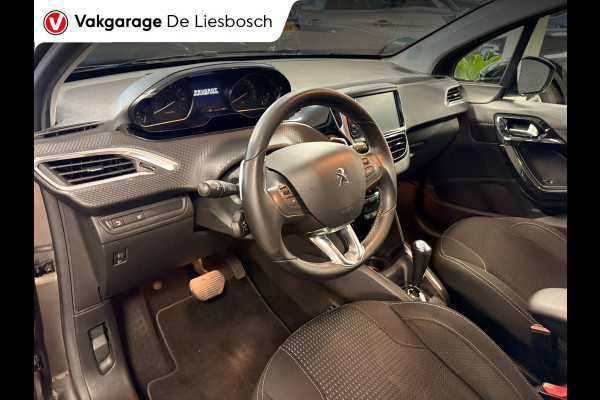 Peugeot 208 1.2 PureTech Active / Automaat / Camera / Cruise-control / trekhaak / Navigatie