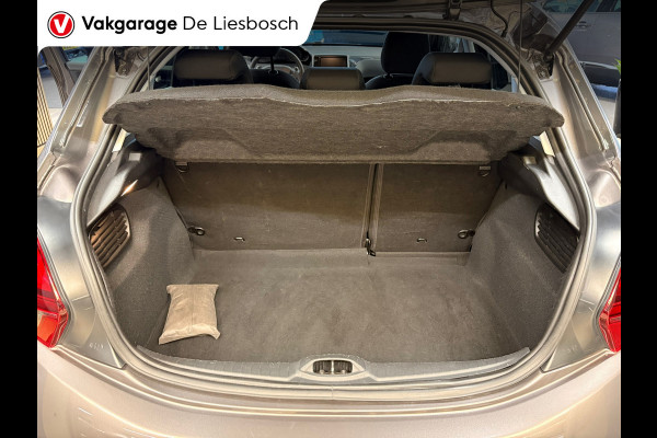 Peugeot 208 1.2 PureTech Active / Automaat / Camera / Cruise-control / trekhaak / Navigatie