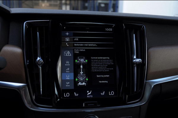 Volvo S90 T4 190PK Automaat Inscription / Adaptieve cruise control / BLIS / Elektrische achterklep / Keyless entry / Parkeersensoren met camera / Apple carplay / Stoelverwarming /