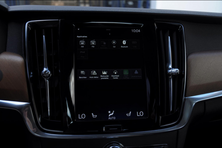 Volvo S90 T4 190PK Automaat Inscription / Adaptieve cruise control / BLIS / Elektrische achterklep / Keyless entry / Parkeersensoren met camera / Apple carplay / Stoelverwarming /