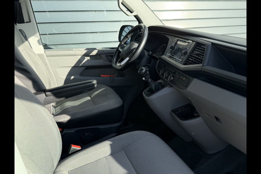 Volkswagen Transporter 2.0 TDI L2H1 150 PK / laadruimte inrichting BPM Vrij