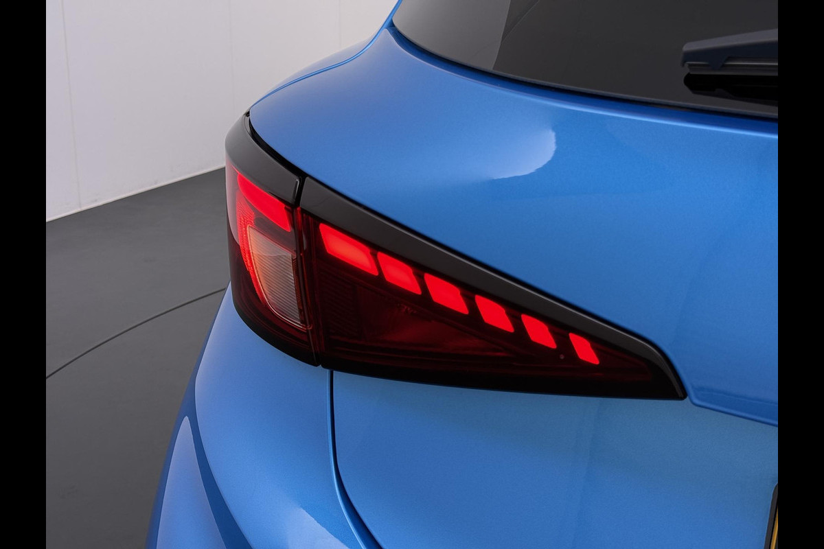 MG MG3 Hybrid+ 1.5 Hybrid+ Luxury 7 JAAR MG FABRIEKS GARANTIE TM 02-2032 | STOEL + STUURVERWARMING | 360 CAMERA | ADAP. CRUISE | DODE HOEK | KEYLESS | APPLE CARPLAY |