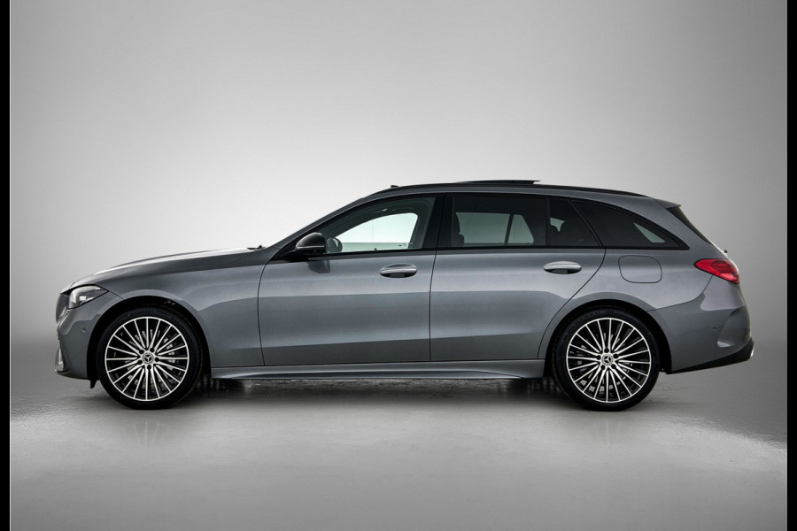 Mercedes-Benz C-Klasse Estate 300 e 140 Years Edition Comfortpakket Plus | Winterpakket | Parkeerpakket met 360°-camera | Panoramaschuifdak | DISTRONIC | 19" multispaaks lichtmetalen AMG-velgen |