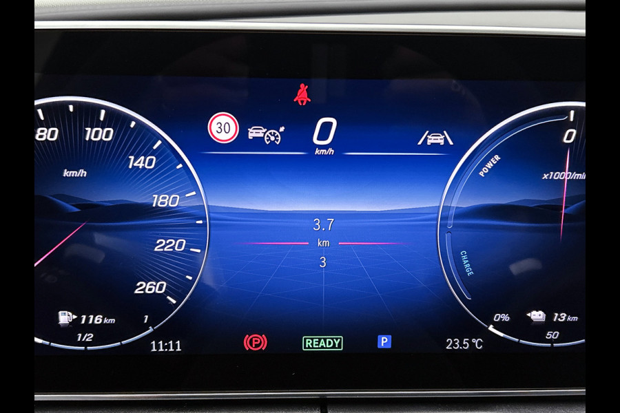 Mercedes-Benz C-Klasse Estate 300 e 140 Years Edition Comfortpakket Plus | Winterpakket | Parkeerpakket met 360°-camera | Panoramaschuifdak | DISTRONIC | 19" multispaaks lichtmetalen AMG-velgen |