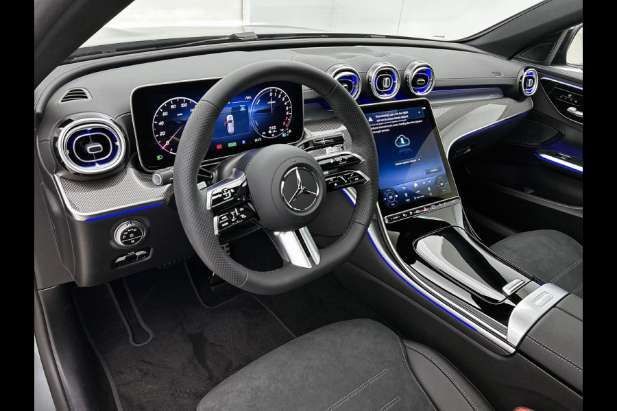 Mercedes-Benz C-Klasse Estate 300 e 140 Years Edition Comfortpakket Plus | Winterpakket | Parkeerpakket met 360°-camera | Panoramaschuifdak | DISTRONIC | 19" multispaaks lichtmetalen AMG-velgen |