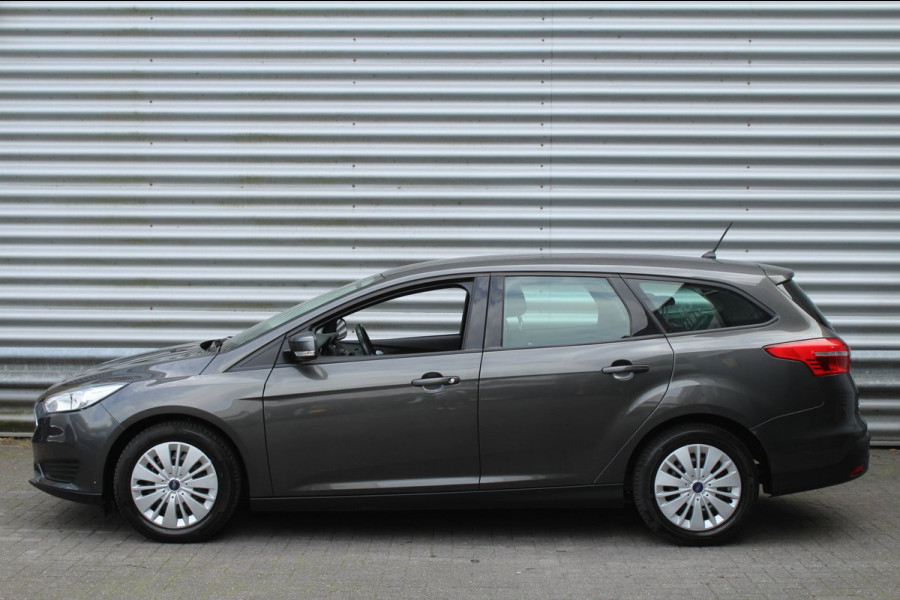 Ford FOCUS Wagon 1.0 101pk Trend Trekhaak NL-Auto NAP