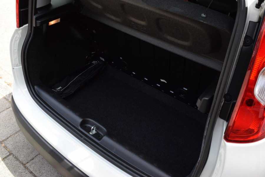 Fiat Panda 0.9 TwinAir Lounge|Dealeronderhouden!
