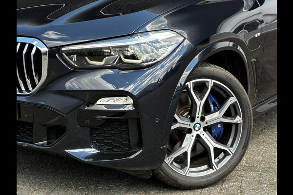 BMW X5 xDrive45e High Executive M Sport Pakket Automaat / Live Cockpit Professional / Panoramadak / Trekhaak / Comfortstoelen / Head-Up Display / Luchtvering / Driving Assistant Professional / Hifi / Stoelverwarming voor+achter /