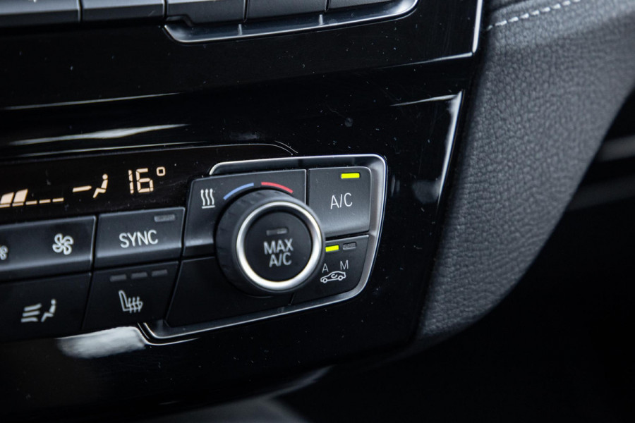 BMW X2 xDrive25e Executive CAMERA / PLUG IN HYBRID / STOELVERWARMING / DEALER ONDERHOUDEN