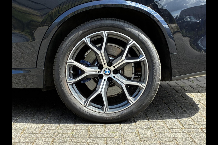 BMW X5 xDrive45e High Executive M Sport Pakket Automaat / Live Cockpit Professional / Panoramadak / Trekhaak / Comfortstoelen / Head-Up Display / Luchtvering / Driving Assistant Professional / Hifi / Stoelverwarming voor+achter /