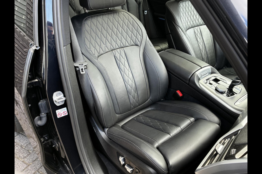 BMW X5 xDrive45e High Executive M Sport Pakket Automaat / Live Cockpit Professional / Panoramadak / Trekhaak / Comfortstoelen / Head-Up Display / Luchtvering / Driving Assistant Professional / Hifi / Stoelverwarming voor+achter /