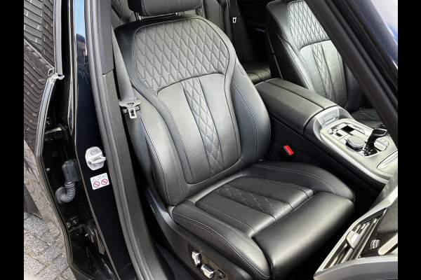 BMW X5 xDrive45e High Executive M Sport Pakket Automaat / Live Cockpit Professional / Panoramadak / Trekhaak / Comfortstoelen / Head-Up Display / Luchtvering / Driving Assistant Professional / Hifi / Stoelverwarming voor+achter /