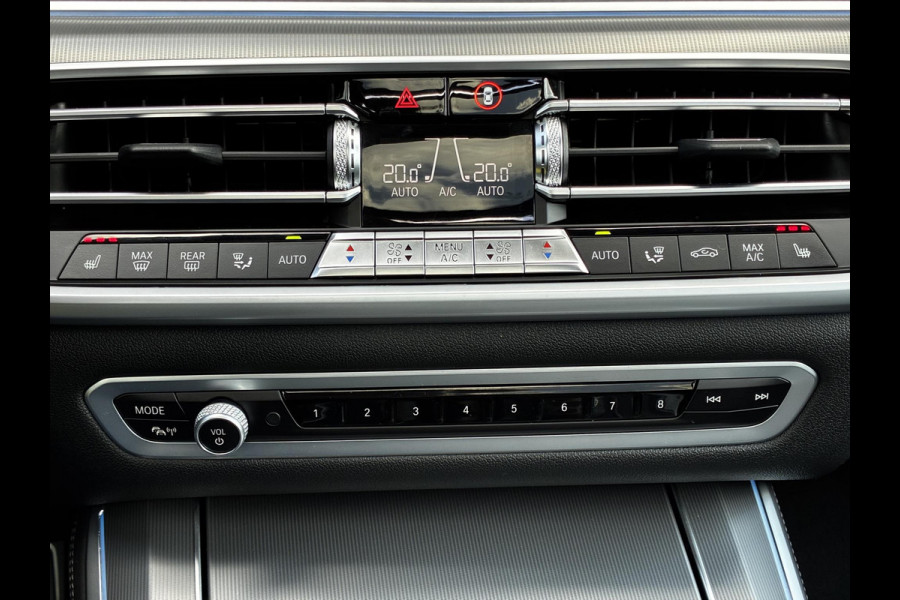BMW X5 xDrive45e High Executive M Sport Pakket Automaat / Live Cockpit Professional / Panoramadak / Trekhaak / Comfortstoelen / Head-Up Display / Luchtvering / Driving Assistant Professional / Hifi / Stoelverwarming voor+achter /