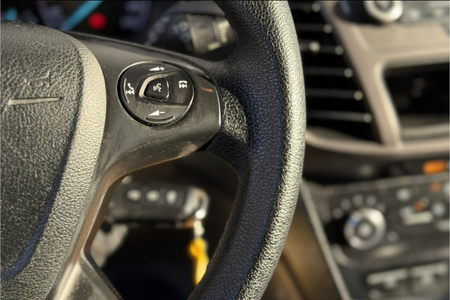 Ford Transit Connect 1.0 L2 | BPM VRIJ | Airco | Camera | Multimedia | 3-zits | NAVI | Bluetooth | PDC