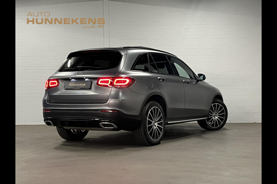 Mercedes-Benz GLC 300e 4MATIC Adapt. cruise | Open dak | Burmester | Massage | Memory | Stoelverwarming | Camera | Ambiente verlichting | Carplay | Originele kleur*