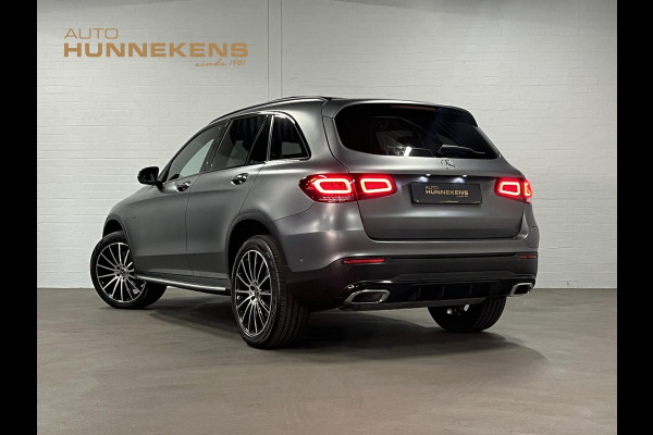 Mercedes-Benz GLC 300e 4MATIC Adapt. cruise | Open dak | Burmester | Massage | Memory | Stoelverwarming | Camera | Ambiente verlichting | Carplay | Originele kleur*