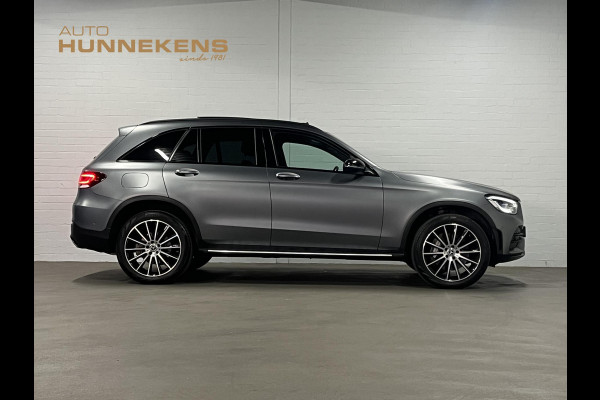 Mercedes-Benz GLC 300e 4MATIC Adapt. cruise | Open dak | Burmester | Massage | Memory | Stoelverwarming | Camera | Ambiente verlichting | Carplay | Originele kleur*