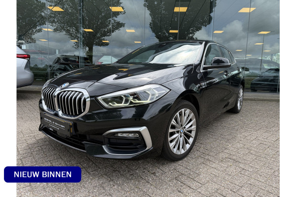 BMW 1-serie 118i Business Edition Plus ** Automaat ** Leder ** Carplay ** Stoelverwarming Alarm klasse 3 ** NL auto ** NAP!!