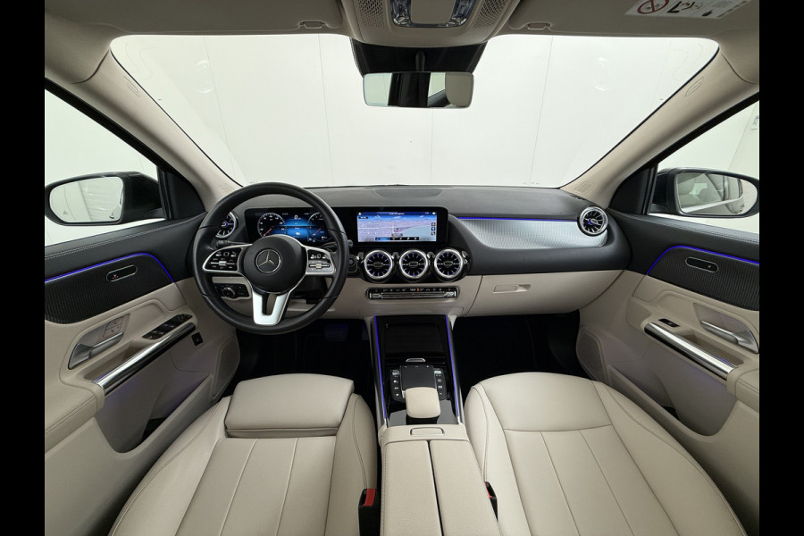 Mercedes-Benz GLA 250e 218PK Hybride Leder+Massage+Verwarming Camera Adap.Cruise Apple Carplay Android Auto Navi Ecc Business Solution Luxury Blind Spot Warning Led Pdc Lmv 18" DAB Bluetooth Elek.Achterklep Isofix