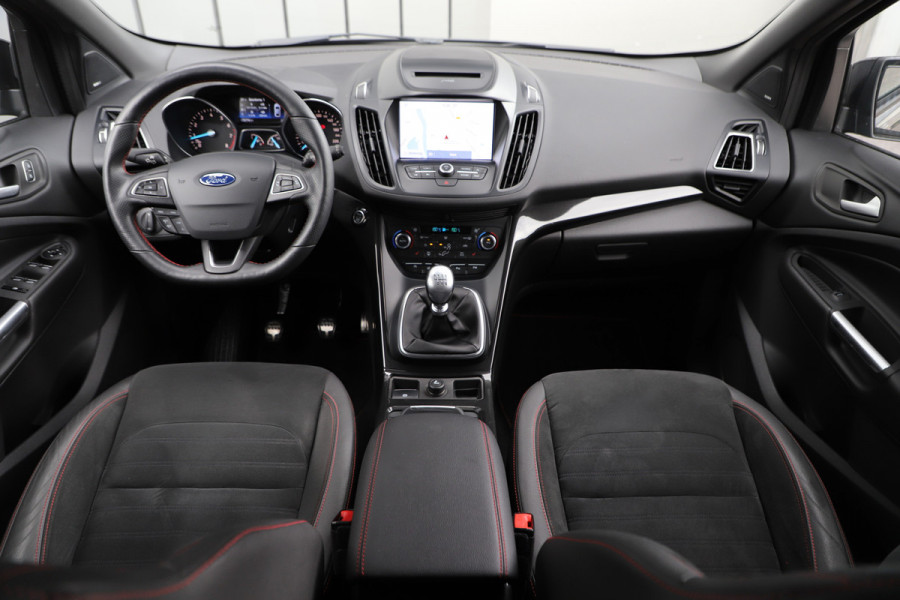 Ford Kuga 1.5 EcoBoost ST Line | 150PK | Keyless-go | Carplay | Stoel/Stuurverwarming | Sony audio | Sfeerverlichting | Camera | 2019.
