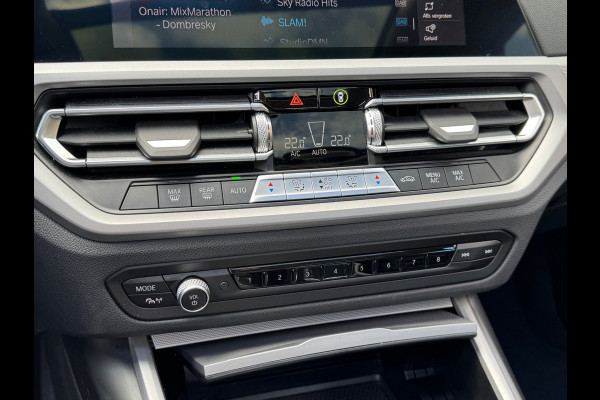 BMW 3-serie 330e 290PK HIGH EXECUTIVE HALF-LEDER/CAMERA/NAVI/PANORAMADAK