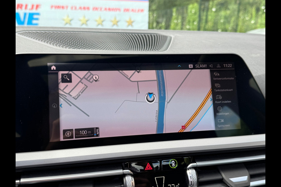 BMW 3-serie 330e 290PK HIGH EXECUTIVE HALF-LEDER/CAMERA/NAVI/PANORAMADAK