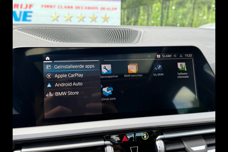 BMW 3-serie 330e 290PK HIGH EXECUTIVE HALF-LEDER/CAMERA/NAVI/PANORAMADAK