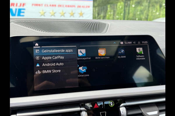 BMW 3-serie 330e 290PK HIGH EXECUTIVE HALF-LEDER/CAMERA/NAVI/PANORAMADAK