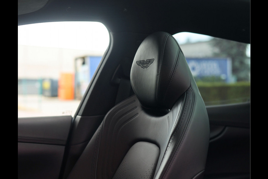 Aston Martin Dbx 4.0 V8