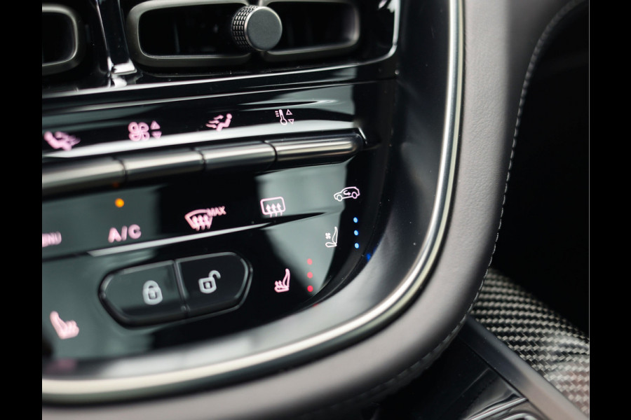 Aston Martin Dbx 4.0 V8