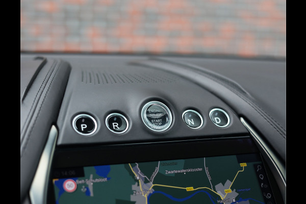 Aston Martin Dbx 4.0 V8