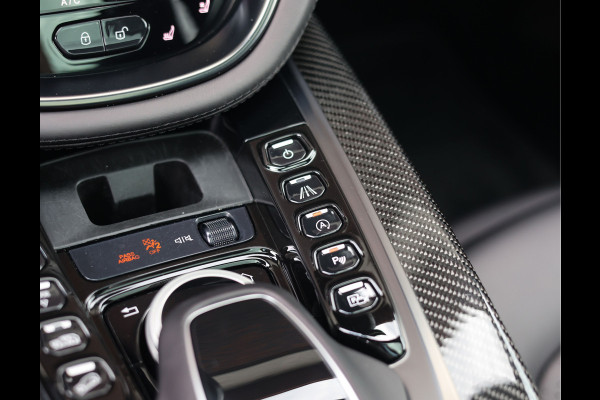 Aston Martin Dbx 4.0 V8