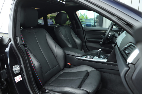 BMW 4 Serie Gran Coupé 420i M-Sport | 184PK | Schuifdak | Head-up | Keyless-go | Harman/Kardon | Stuurwielverw. | Leder | NL-Auto | 2019.